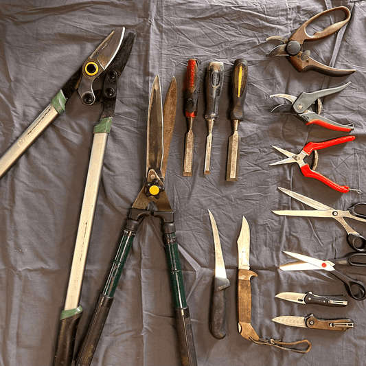 Farm tools that should always stay sharp (and why it matters)