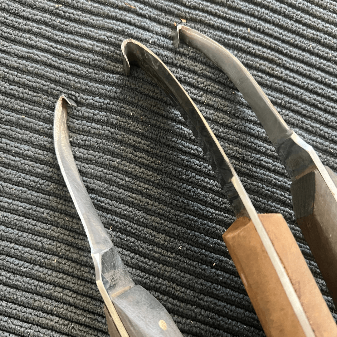 Specialty hoof knives after their sharpening service